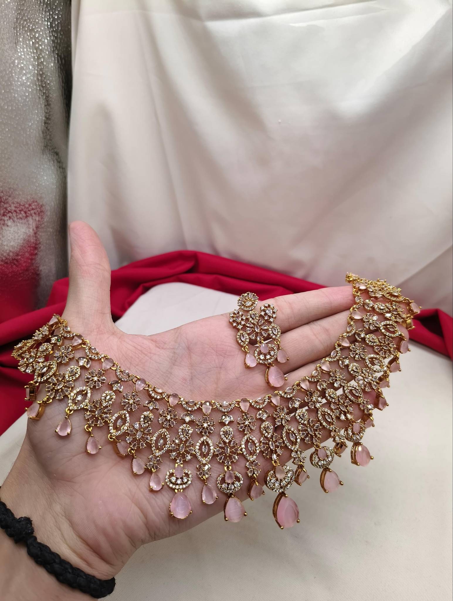 Rajwada Radiance – AD Bridal Set